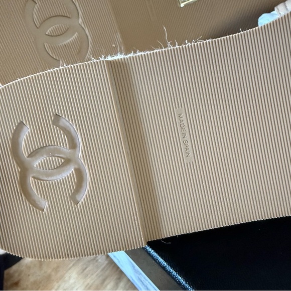 Chanel Lambskin Espadrilles - Picture 7 of 10
